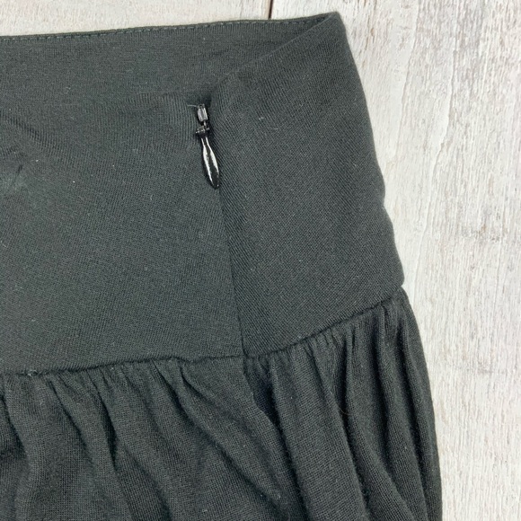 Banana Republic black tiered ruffle skirt - Picture 3 of 6